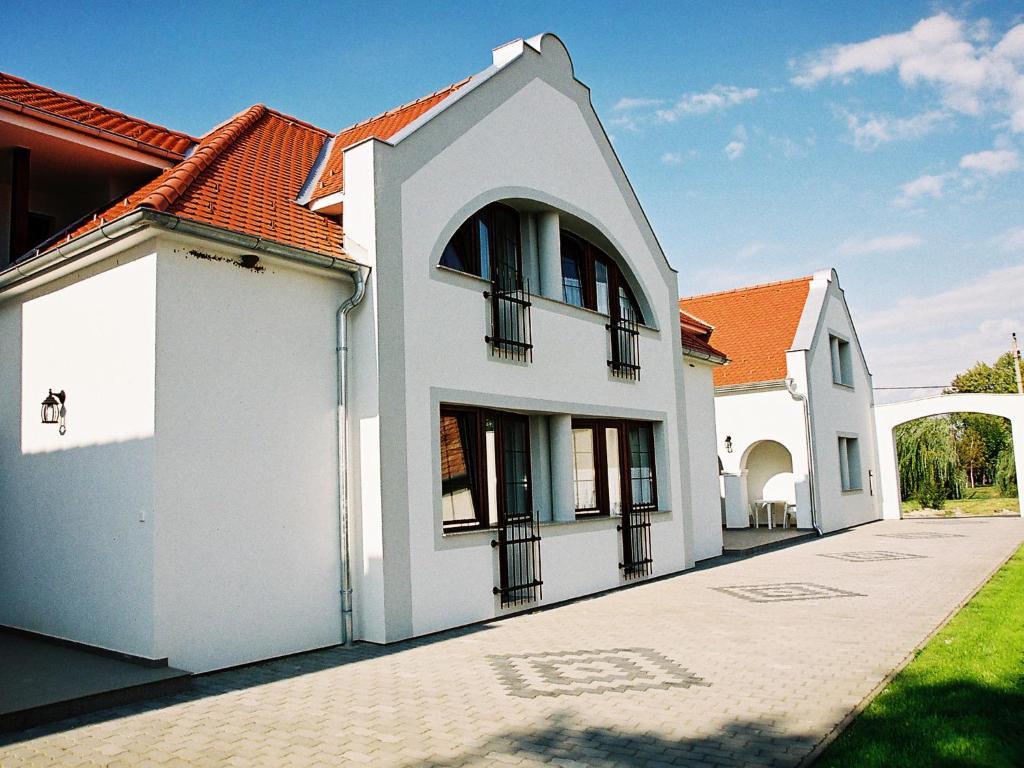 Szanyi Vendeghaz Hotel Hegyko Exterior photo