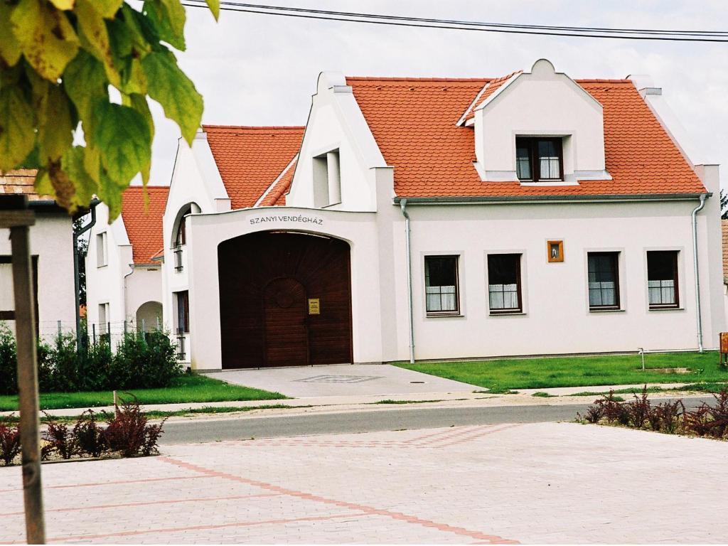 Szanyi Vendeghaz Hotel Hegyko Exterior photo